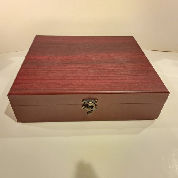 Wine Lover's Tools Gift Box *Please Read* - Picture 3 of 16